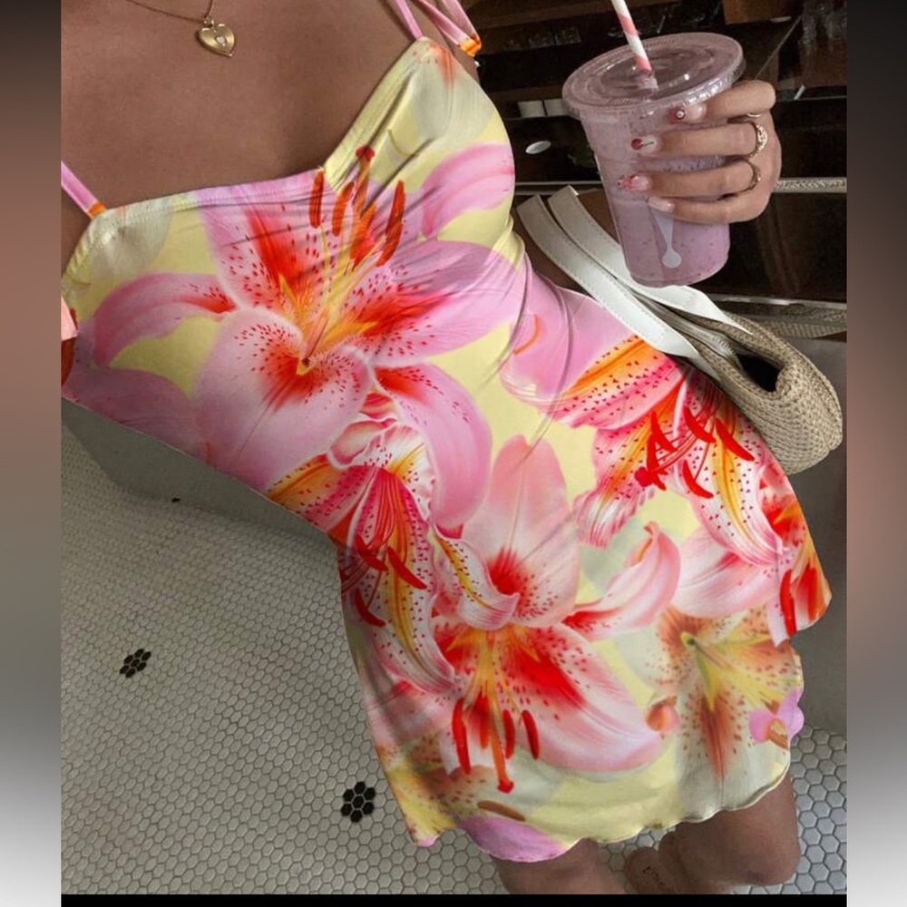 Tropical Floral Print Sleeveless Dress